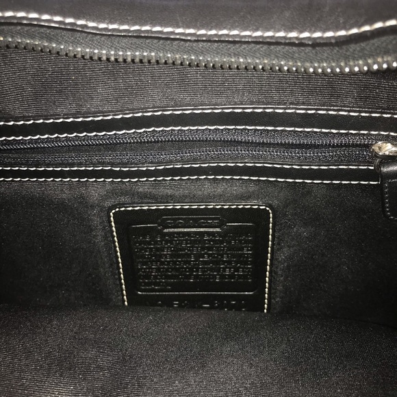 Coach Monogram Beige/black shoulder bag - Picture 3 of 3